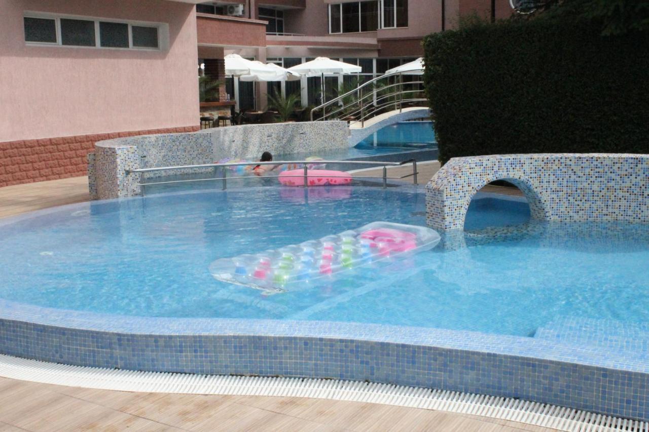 Hotel Opal Slantchev Briag Extérieur photo